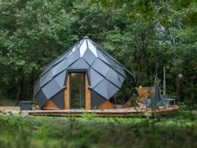 Logement insolite été