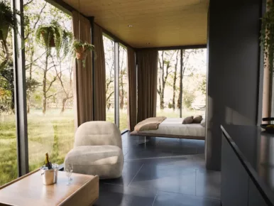 Ambiance cocon et romantique dans le lodge miroir